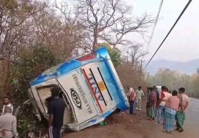 ଓଲଟିଲା ଟୁରିଷ୍ଟ ବସ୍, ୫ ମୃତ, ୩୦ରୁ ଊର୍ଦ୍ଧ୍ବ ଆହତ