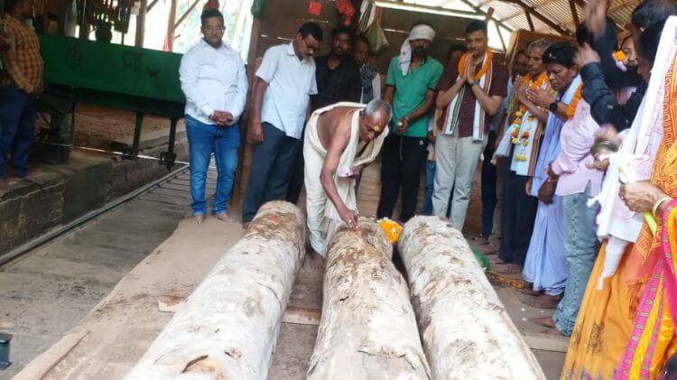 ପୂରୀ ରଥଯାତ୍ରା ପାଇଁ ରାମ ନବମୀରେ ଆରମ୍ଭ ହେଲା ରଥକାଠ ଚିରଟ