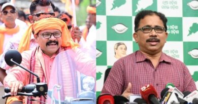 ବିନା ହେଲମେଟରେ ବାଇକ୍ ଚଲାଇଲେ ସ୍ବାସ୍ଥ୍ୟମନ୍ତ୍ରୀ, ବହିଷ୍କାର ଦାବି କଲା ବିଜେଡି