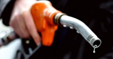 ପେଟ୍ରୋଲ-ଡିଜେଲ ଉପରେ ଉତ୍ପାଦ ଶୁଳ୍କ ୧୦ ଟଙ୍କା ହ୍ରାସ କଲେ କେନ୍ଦ୍ର ସରକାର