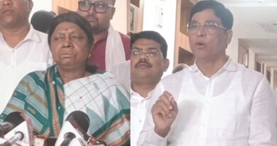 କ୍ରସ ଭୋଟିଂ କରିଥିବା ୮ ବିଧାୟକଙ୍କ ସଭ୍ୟପଦ ରଦ୍ଦ ଦାବିରେ ବାଚସ୍ପତିଙ୍କୁ ଭେଟିଲା ବିଜେଡି