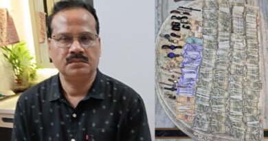 କେନ୍ଦ୍ରୀୟ ଜଳସେଚନ ମଣ୍ଡଳର ଅତିରିକ୍ତ ମୁଖ୍ୟଯନ୍ତ୍ରୀଙ୍କ ଘରୁ ଲକ୍ଷାଧିକ ଟଙ୍କା ଓ ସୁନା ଜବତ