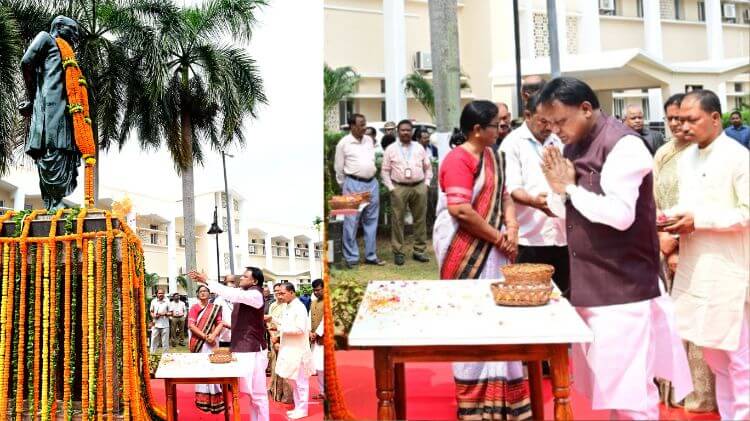 ବିଧାନସଭା ପରିସରରେ ବିଜୁ ପଟ୍ଟନାୟକଙ୍କ ପ୍ରତିମୂର୍ତ୍ତିରେ ମାଲ୍ୟାର୍ପଣ