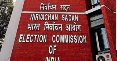 ପଶ୍ଚିମବଙ୍ଗର ୫ ଜଣ ପୋଲିସ ଅଧିକାରୀଙ୍କୁ ନିଲମ୍ବନ କଲେ ନିର୍ବାଚନ କମିଶନ