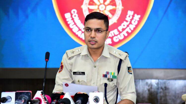 ଇସ୍ତଫା ଦେଲେ ଭୁବନେଶ୍ୱର ଡିସିପି ଜଗମୋହନ ମୀନା