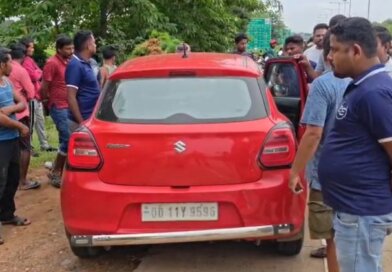 କାର ଭିତରୁ ପୋଲିସ କନେଷ୍ଟବଳଙ୍କ ମୃତଦେହ ଉଦ୍ଧାର