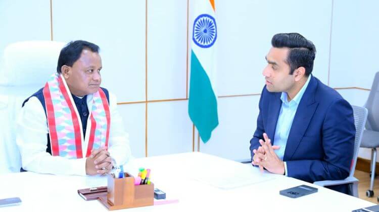 ମୁଖ୍ୟମନ୍ତ୍ରୀଙ୍କୁ ସାକ୍ଷାତ କଲେ କରନ ଆଦାନୀ