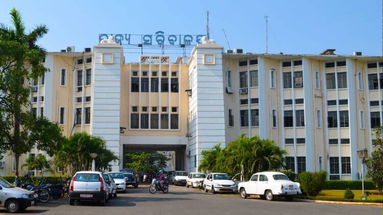 ଏଣିକି ଅନଲାଇନରେ ହେବ ଆଦିବାସୀ ଜମି ହସ୍ତାନ୍ତର