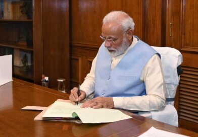 ପାଠ୍ୟପୁସ୍ତକ ତ୍ରୁଟି ମାମଲା : ଓଡ଼ିଶା ସରକାରଙ୍କୁ ପ୍ରଧାନମନ୍ତ୍ରୀଙ୍କ କାର୍ଯ୍ୟାଳୟର କୈଫତ