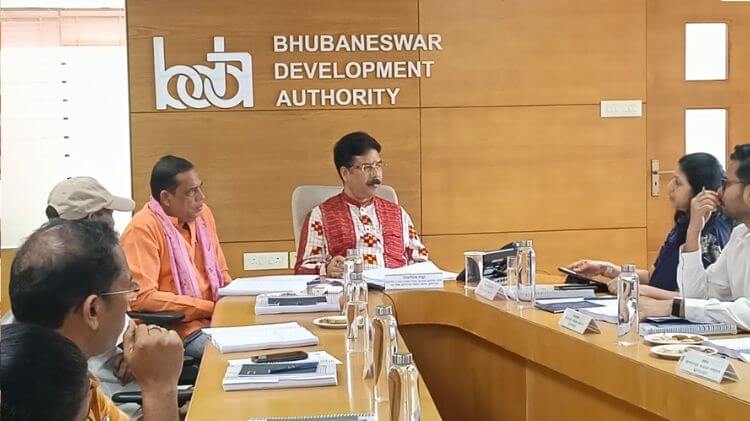 ଭୁବନେଶ୍ୱରରେ ୧୦୦ ଦିନରେ ୧୦୦ ଆବାସ ପ୍ରକଳ୍ପ ଲକ୍ଷ୍ୟ : ନଗର ଉନ୍ନୟନ ମନ୍ତ୍ରୀ